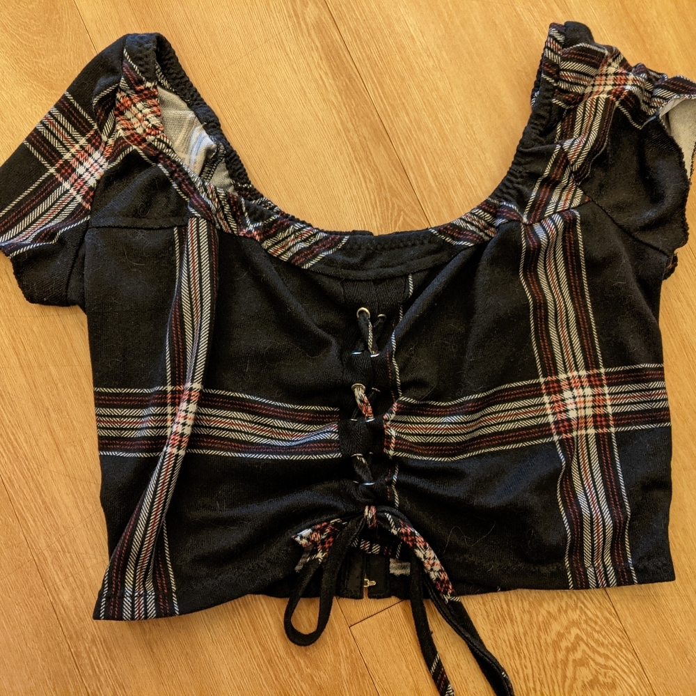 Handmade top. - Picture 2 of 2